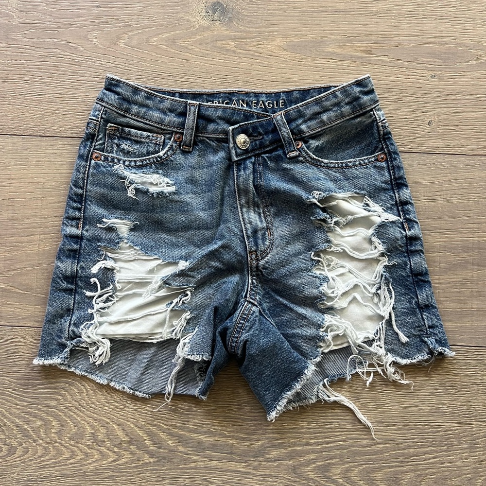 American Eagle Highest Rise Baggy Short Size 00